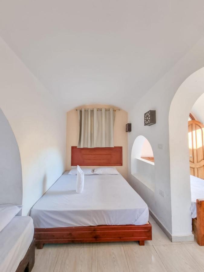 Coral Reefs Hotel Дахаб Экстерьер фото